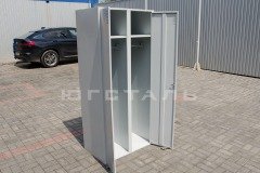 Шафа металева для одягу